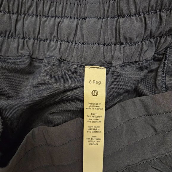 Lululemon Hotty Hot True Navy 2.5" Shorts - Picture 4 of 4